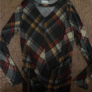 Maurices Black Plaid V-Neck Long Sleeve Top with Red and Mustard